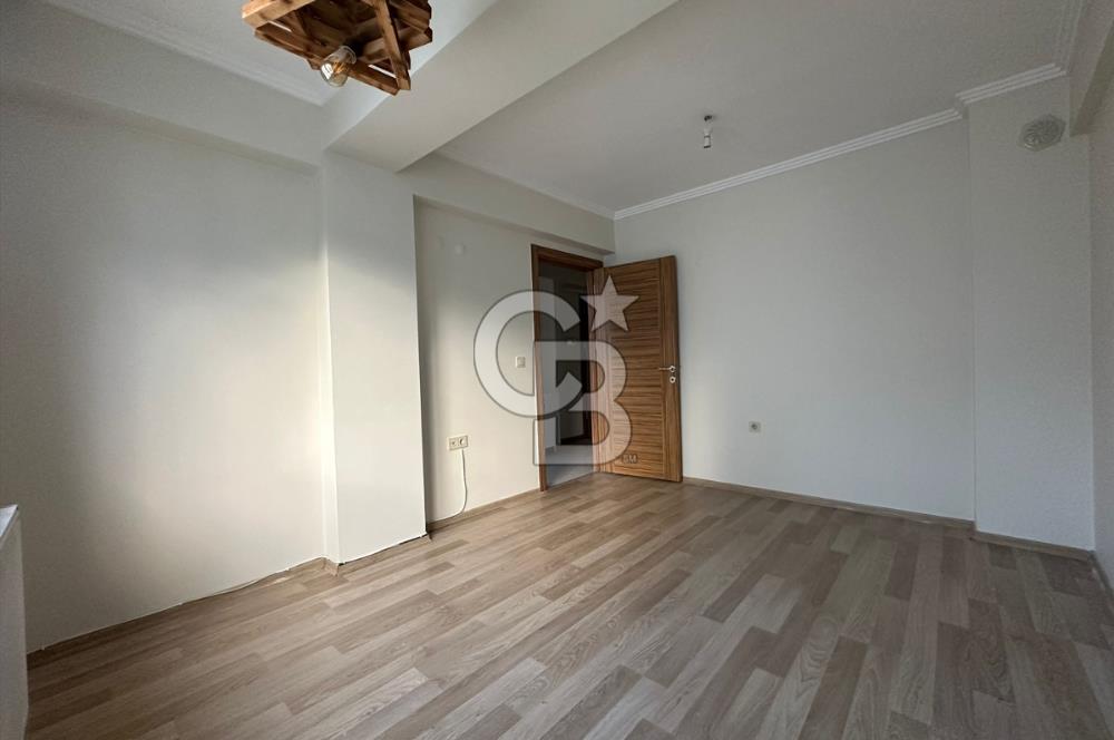 KARŞIYAKA ŞEMİKLER ARAKAT KAPALI OTOPARKLI 2+1 KİRALIK DAİRE