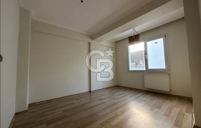 KARŞIYAKA ŞEMİKLER ARAKAT KAPALI OTOPARKLI 2+1 KİRALIK DAİRE
