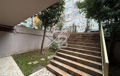 BEŞİKTAŞ,GAYRETTEPE, ŞENOL SOKAK'TA 3+1 120 M2 BALKONLU DAİRE