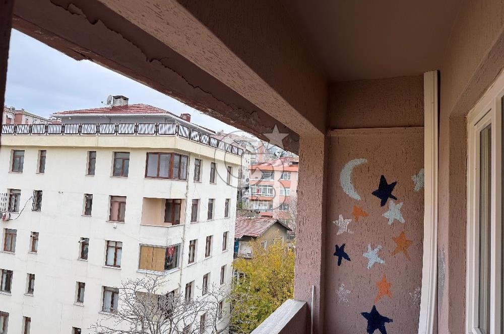 BEŞİKTAŞ,GAYRETTEPE, ŞENOL SOKAK'TA 3+1 120 M2 BALKONLU DAİRE