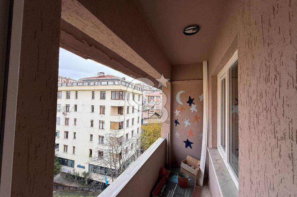 BEŞİKTAŞ,GAYRETTEPE, ŞENOL SOKAK'TA 3+1 120 M2 BALKONLU DAİRE
