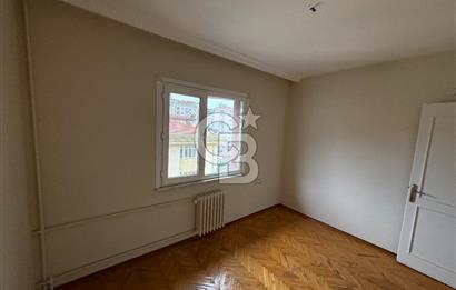 BEŞİKTAŞ,GAYRETTEPE, ŞENOL SOKAK'TA 3+1 120 M2 BALKONLU DAİRE