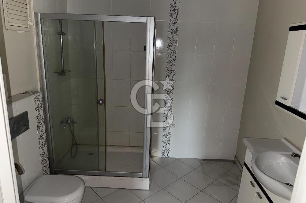 BEŞİKTAŞ,GAYRETTEPE, ŞENOL SOKAK'TA 3+1 120 M2 BALKONLU DAİRE