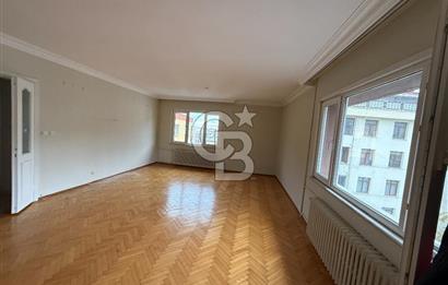 BEŞİKTAŞ,GAYRETTEPE, ŞENOL SOKAK'TA 3+1 120 M2 BALKONLU DAİRE