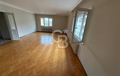 BEŞİKTAŞ,GAYRETTEPE, ŞENOL SOKAK'TA 3+1 120 M2 BALKONLU DAİRE