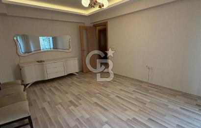 Karşıyaka Alaybey Tersane Mah. 2+1 Satılık Bahçeli Daire