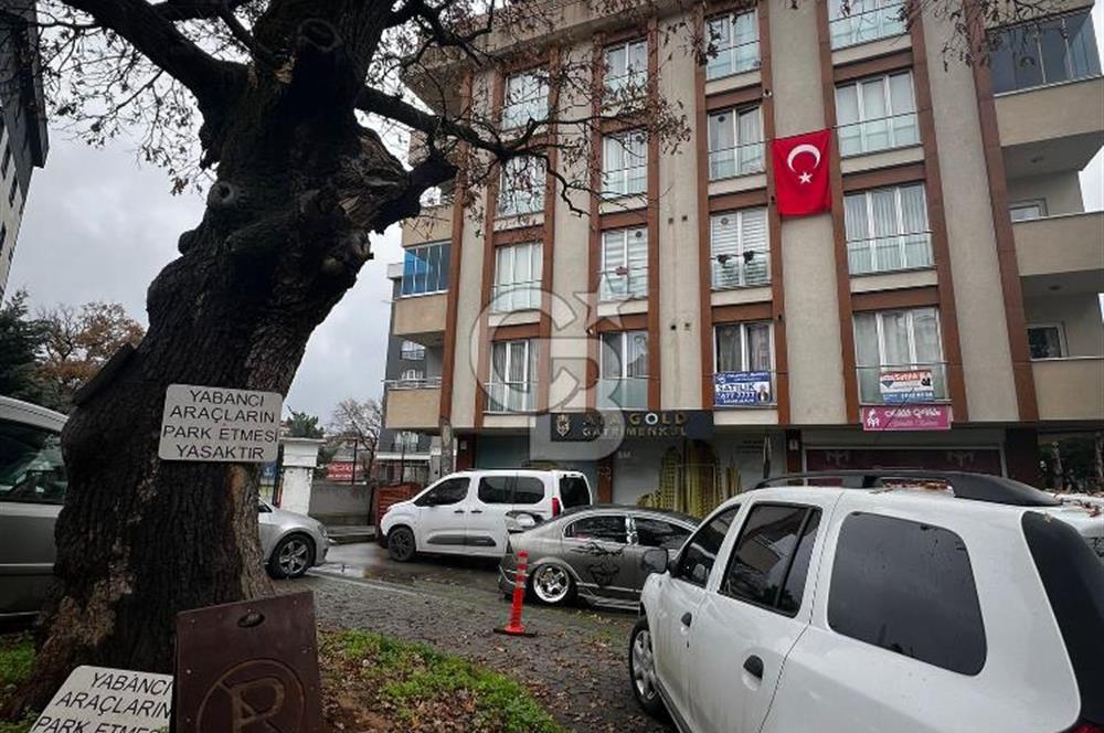 SAMANDIRA SANCAKTEPEDE MERKEZİ LOKASYONDA 3+1 FERAH DAİRE