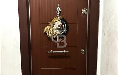 SAMANDIRA SANCAKTEPEDE MERKEZİ LOKASYONDA 3+1 FERAH DAİRE