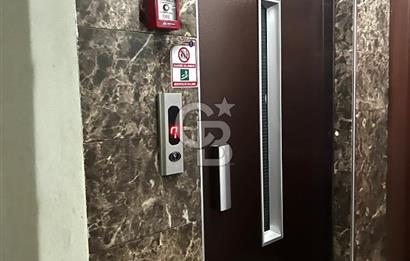 SAMANDIRA SANCAKTEPEDE MERKEZİ LOKASYONDA 3+1 FERAH DAİRE