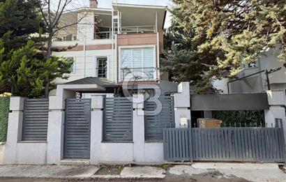 Çankaya İlkbahar Mahallesinde Prestijli Konumda Müstakil Bina