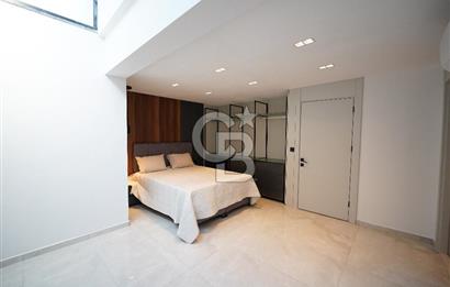 Çeşme Reisdere'de Satılık Sıfır Müstakil Havuzlu 5+1 Villa