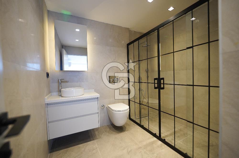 Çeşme Reisdere'de Satılık Sıfır Müstakil Havuzlu 5+1 Villa