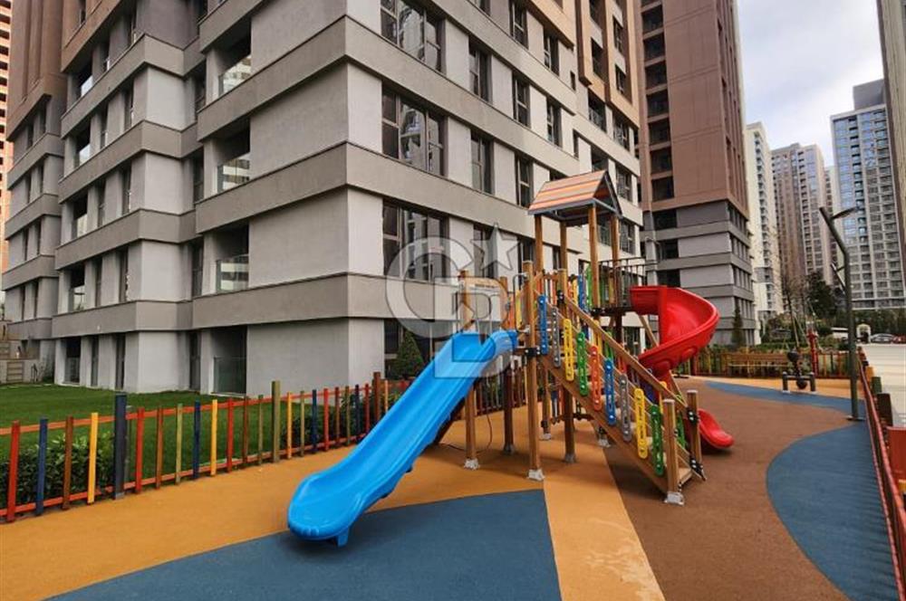 Emlak Konut 16. Etapta Deniz manzaralı 2+1 Kiralık Daire 