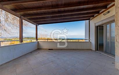 Urla Kekliktepe'de Satılık Panoramik Deniz Manzaralı 5+2 Villa