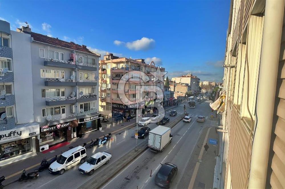 Atatürk Caddesi Üzerinde | Cadde Cepheli 2+1 Satılık Daire