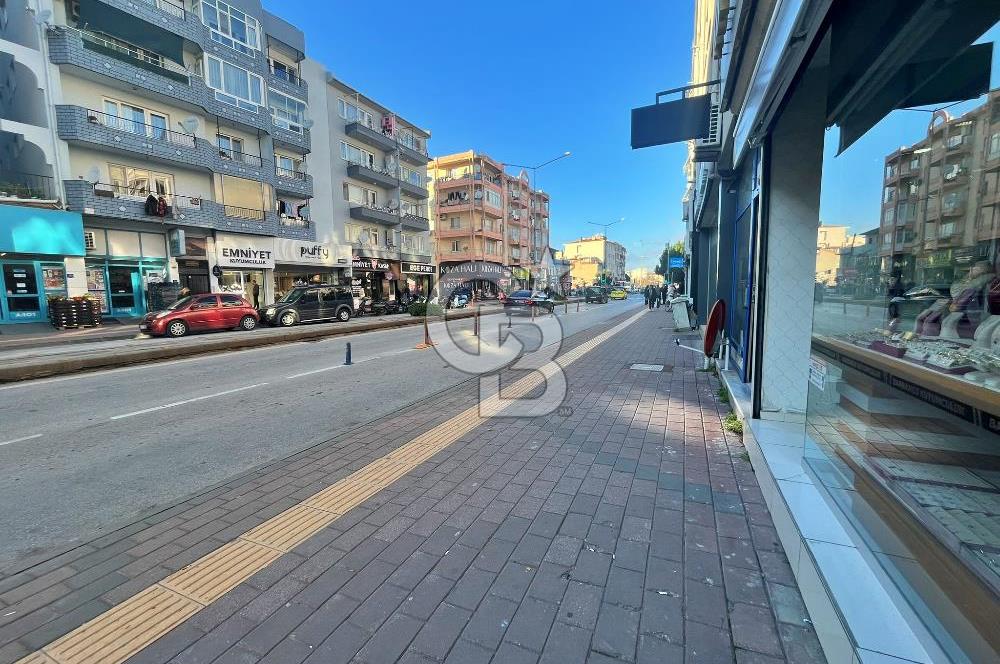 Atatürk Caddesi Üzerinde | Cadde Cepheli 2+1 Satılık Daire