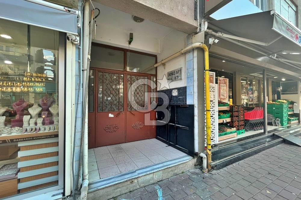 Atatürk Caddesi Üzerinde | Cadde Cepheli 2+1 Satılık Daire