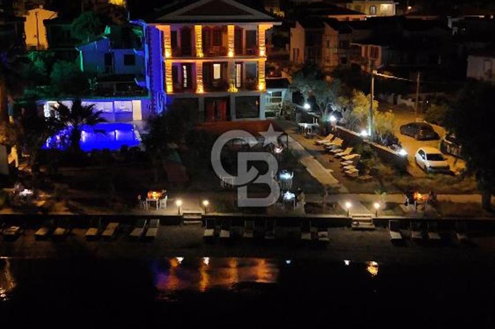 Cunda Adasında Denize Sıfır Butik Otel Özel Plaj, Havuz & Ege