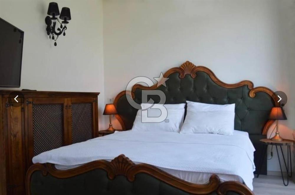 Cunda Adasında Denize Sıfır Butik Otel Özel Plaj, Havuz & Ege