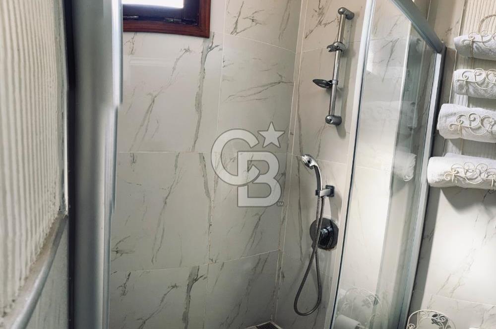 Cunda Adasında Denize Sıfır Butik Otel Özel Plaj, Havuz & Ege