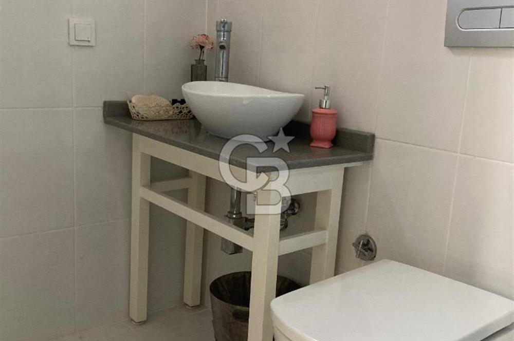 Cunda Adasında Denize Sıfır Butik Otel Özel Plaj, Havuz & Ege