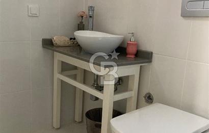 Cunda Adasında Denize Sıfır Butik Otel Özel Plaj, Havuz & Ege