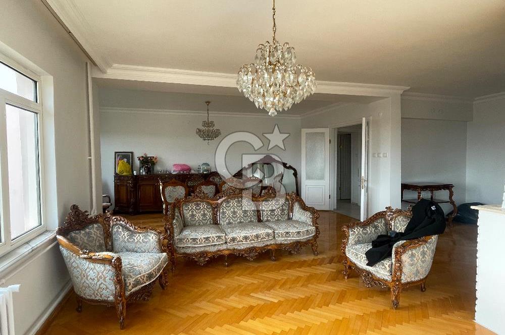 Levazım Aktaş Sitesi'nde 3+1 Satılık Daire