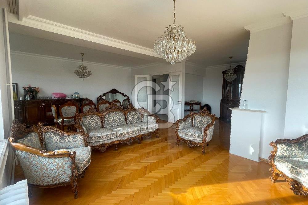 Levazım Aktaş Sitesi'nde 3+1 Satılık Daire