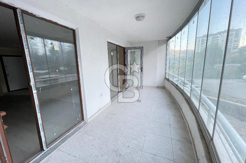 ÇUKURÇAYIR'DA SİTE İÇERİSİNDE 2+1 KİRALIK DAİRE