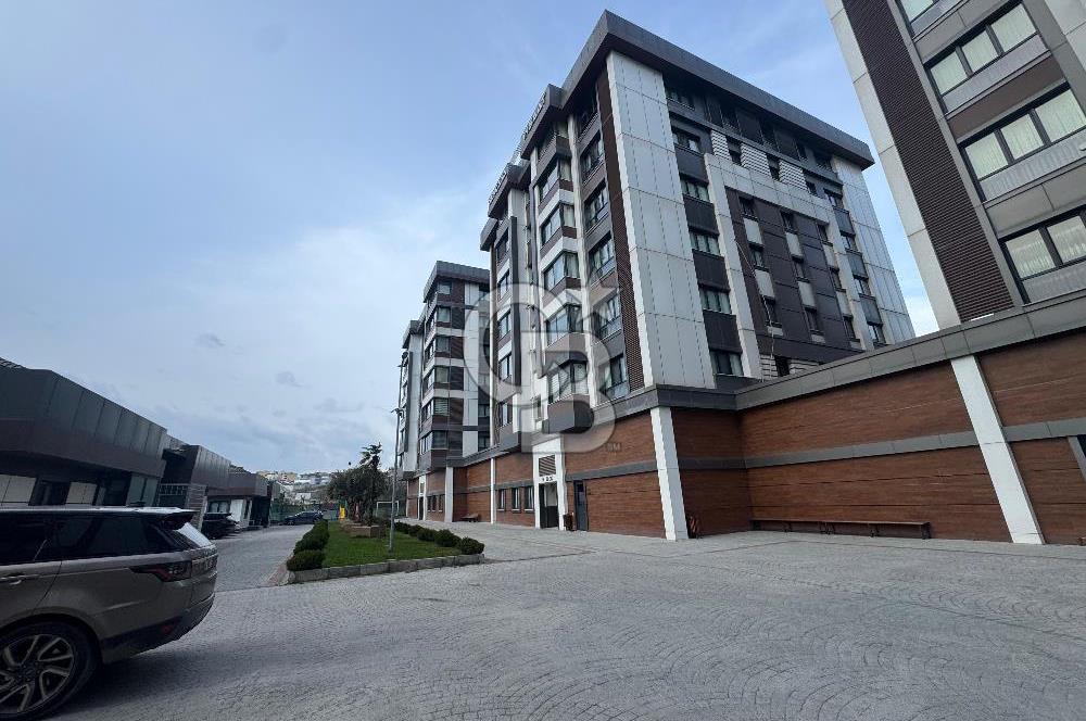 SATILIK 2+1 DAİRE EBEVEYN BANYOLU HUZURLU YAŞAM SUNAN SİTEDE