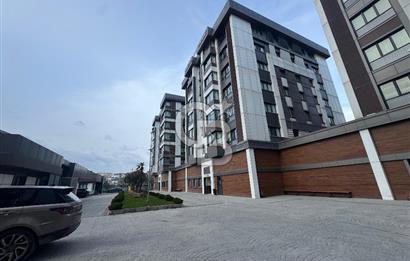 SATILIK 2+1 DAİRE EBEVEYN BANYOLU HUZURLU YAŞAM SUNAN SİTEDE