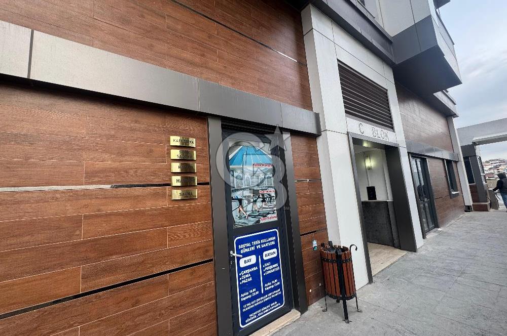 SATILIK 2+1 DAİRE EBEVEYN BANYOLU HUZURLU YAŞAM SUNAN SİTEDE