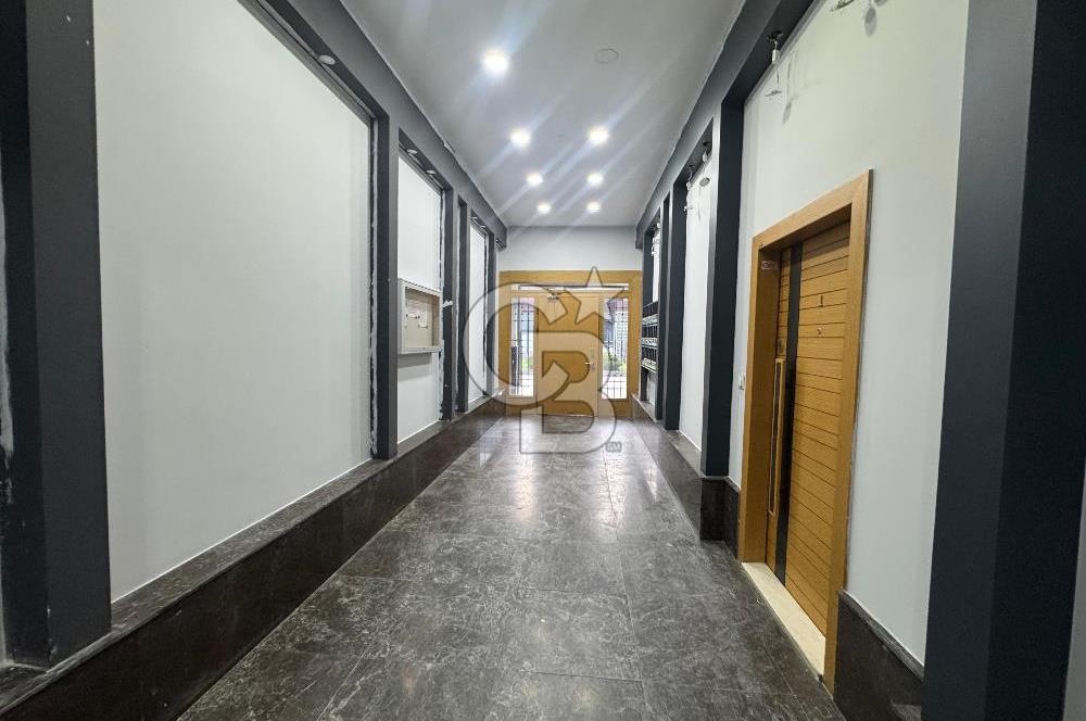 SATILIK 2+1 DAİRE EBEVEYN BANYOLU HUZURLU YAŞAM SUNAN SİTEDE