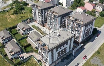 SATILIK 2+1 DAİRE EBEVEYN BANYOLU HUZURLU YAŞAM SUNAN SİTEDE