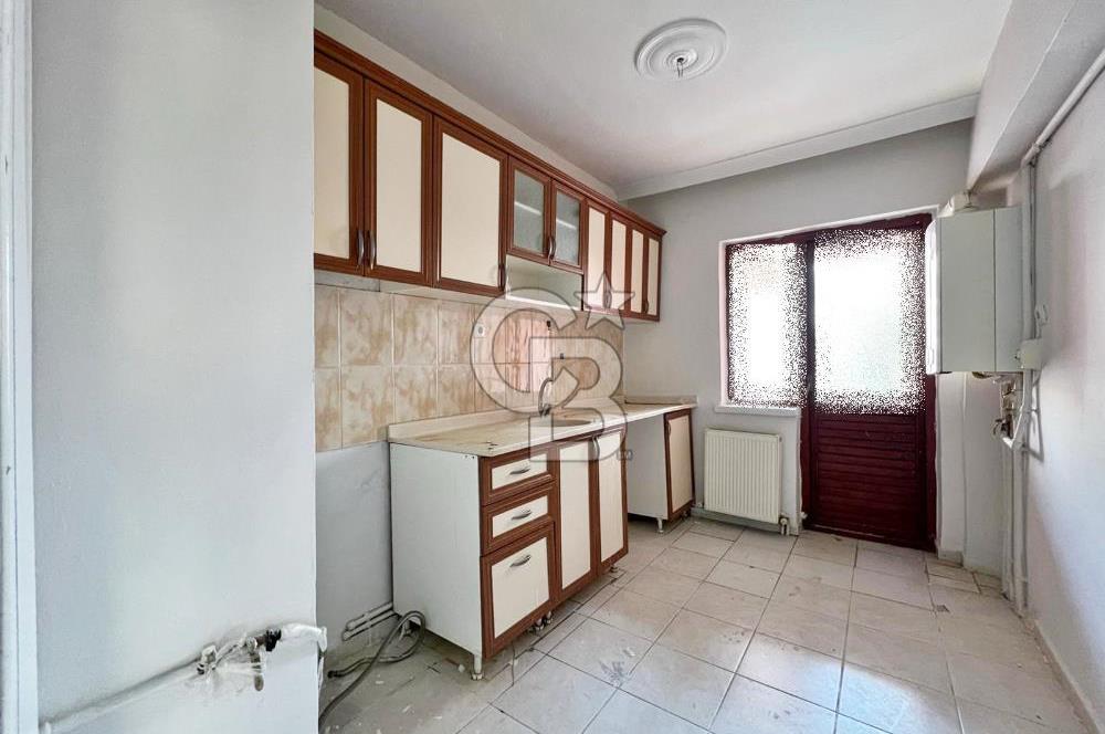 ANA CD YAKINI ARA KAT ÖN CEPHE KELEPİR 3+1 DAİRE