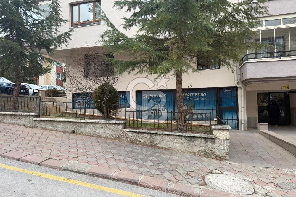 Dikmen Mürsel Uluçta Cadde Üzeri,Faaliyete Uygun Satılık Dükkan