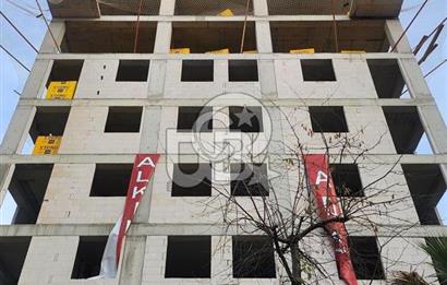 KADIKÖY MERDİVENKÖY MAHALLESİNDE SATILIK SIFIR 2+1 DAİRE