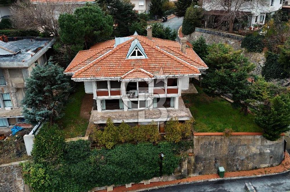 Sarıyer Yeni Dostlar Sitesi Orman Manzaralı Müstakil Villa