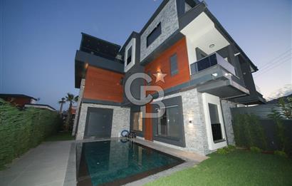 CB KİNG'DEN KUVA-İ MİLLİYE MAH.HAVUZLU 4+1 SATILIK TRİPLEKS