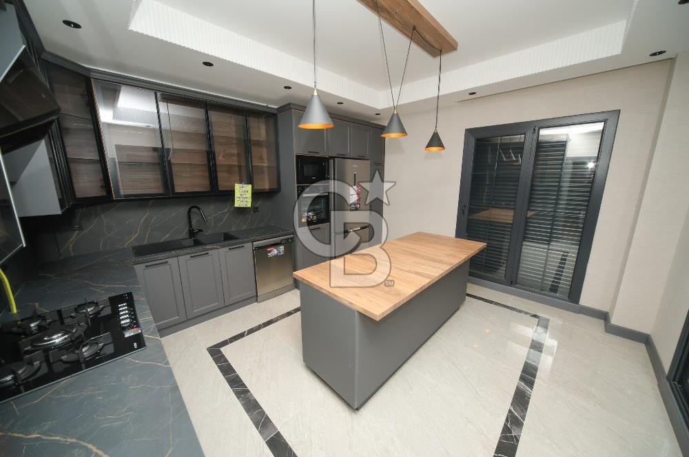 CB KİNG'DEN KUVA-İ MİLLİYE MAH.HAVUZLU 4+1 SATILIK TRİPLEKS