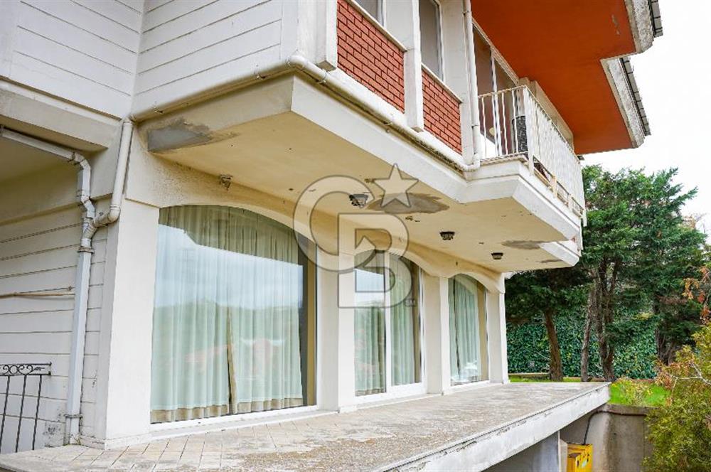Sarıyer Yeni Dostlar Sitesi Orman Manzaralı Müstakil Villa