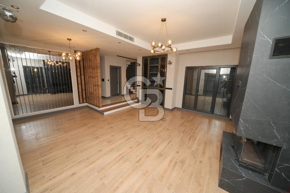 CB KİNG'DEN KUVA-İ MİLLİYE MAH.HAVUZLU 4+1 SATILIK TRİPLEKS