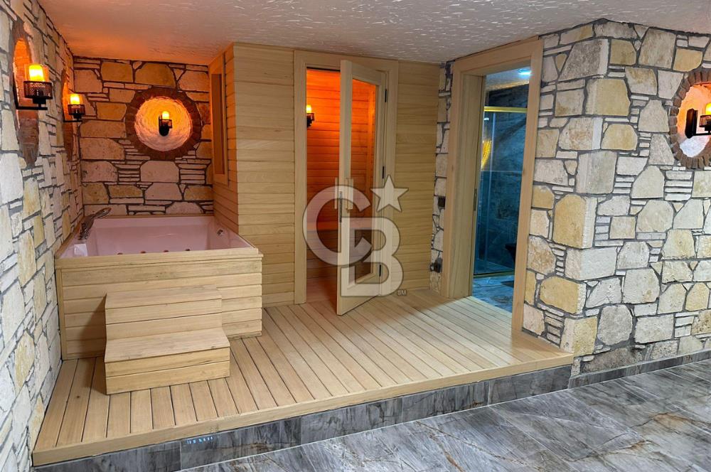 ÇEŞME ALAÇATI DENİZ MANZARALI 6+2 HAVUZLU EŞYALI SATILIK VİLLA