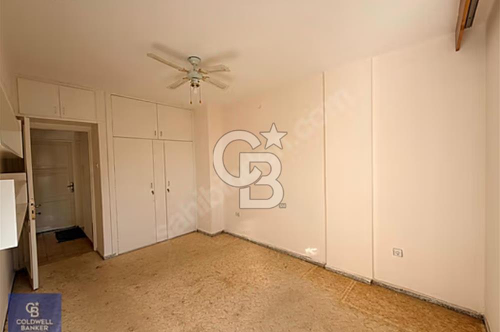 Ayvalık Sarımsaklıda Denize Sıfır Konumda, Yüksek Getirili 2+1