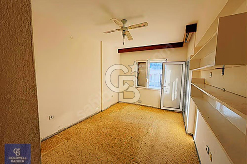 Ayvalık Sarımsaklıda Denize Sıfır Konumda, Yüksek Getirili 2+1