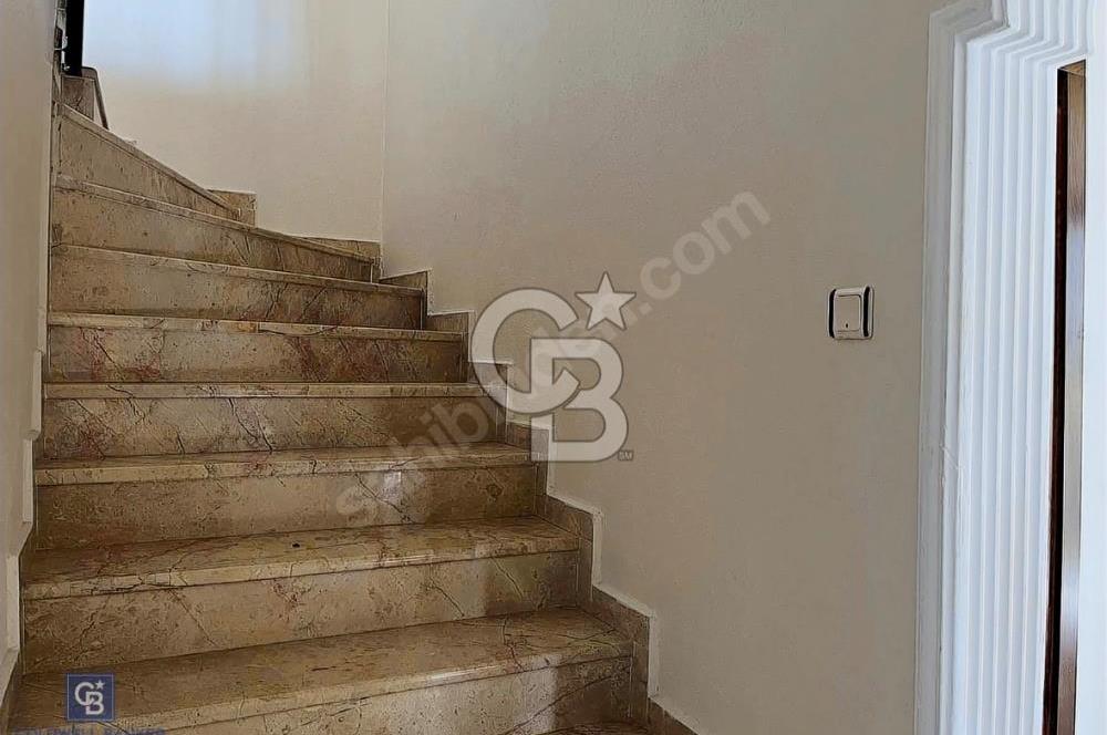 KİRALIK 5+1 ŞEHİRDE İÇİNDE BAHÇELİ DEPOLU MÜSTAKİL YALOVA ÇİFTLİKKÖY