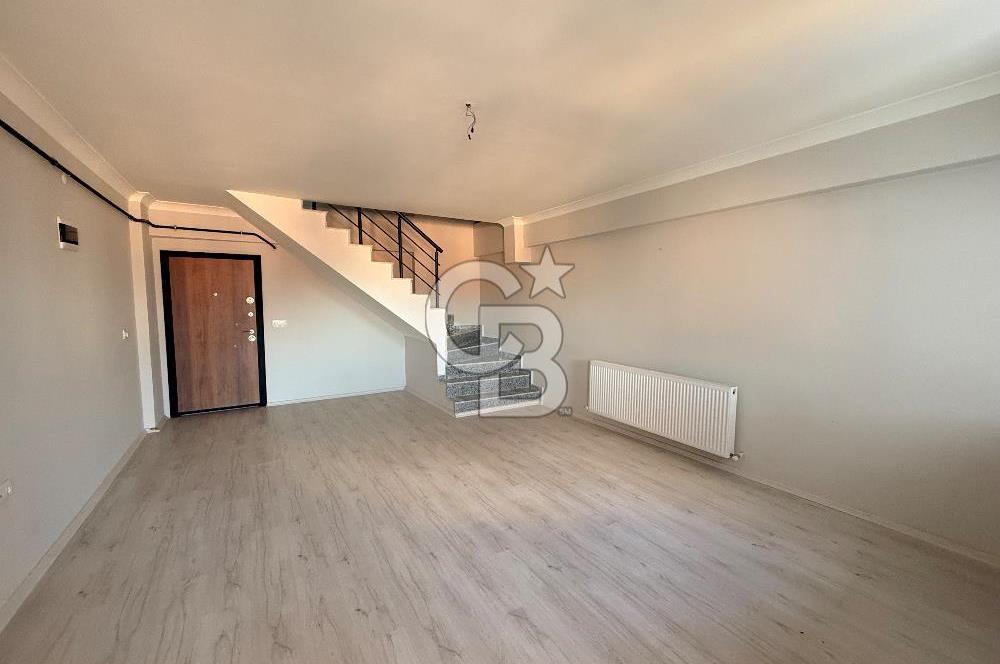 KOCAELİ GÖLCÜK SATILIK GENİŞ 1+1 ÇATI DUBLEKS DAİRE
