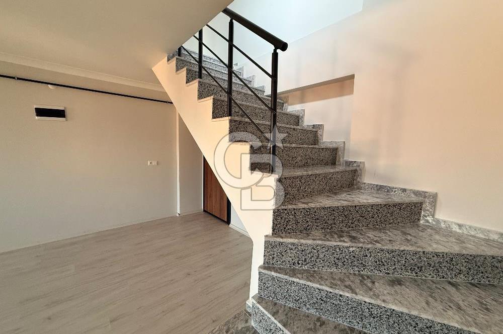 KOCAELİ GÖLCÜK SATILIK GENİŞ 1+1 ÇATI DUBLEKS DAİRE