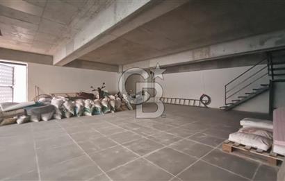 Topraklık Mah. Halk Cad. Yakın 1000m² Sıfır Kiralık İş Yeri Bina