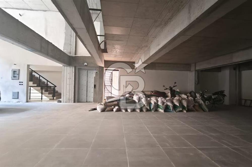 Topraklık Mah. Halk Cad. Yakın 1000m² Sıfır Kiralık İş Yeri Bina